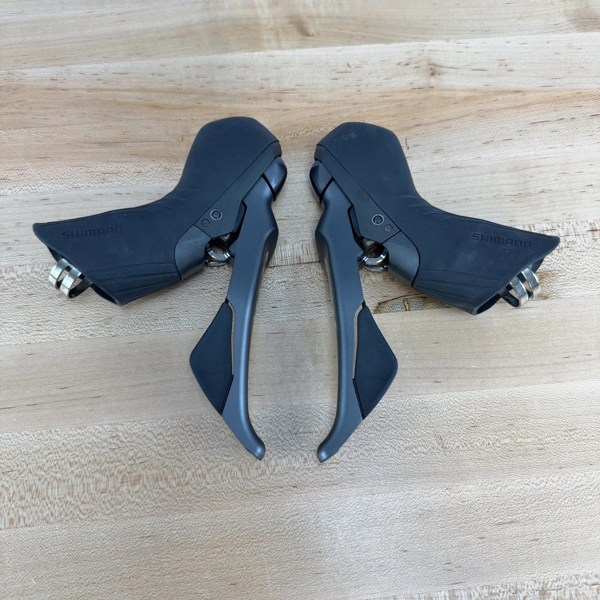Light Use! Shimano GRX ST-R820 12-Speed Mechanical CX/Gravel Bike Shifters — photo 4 of 7