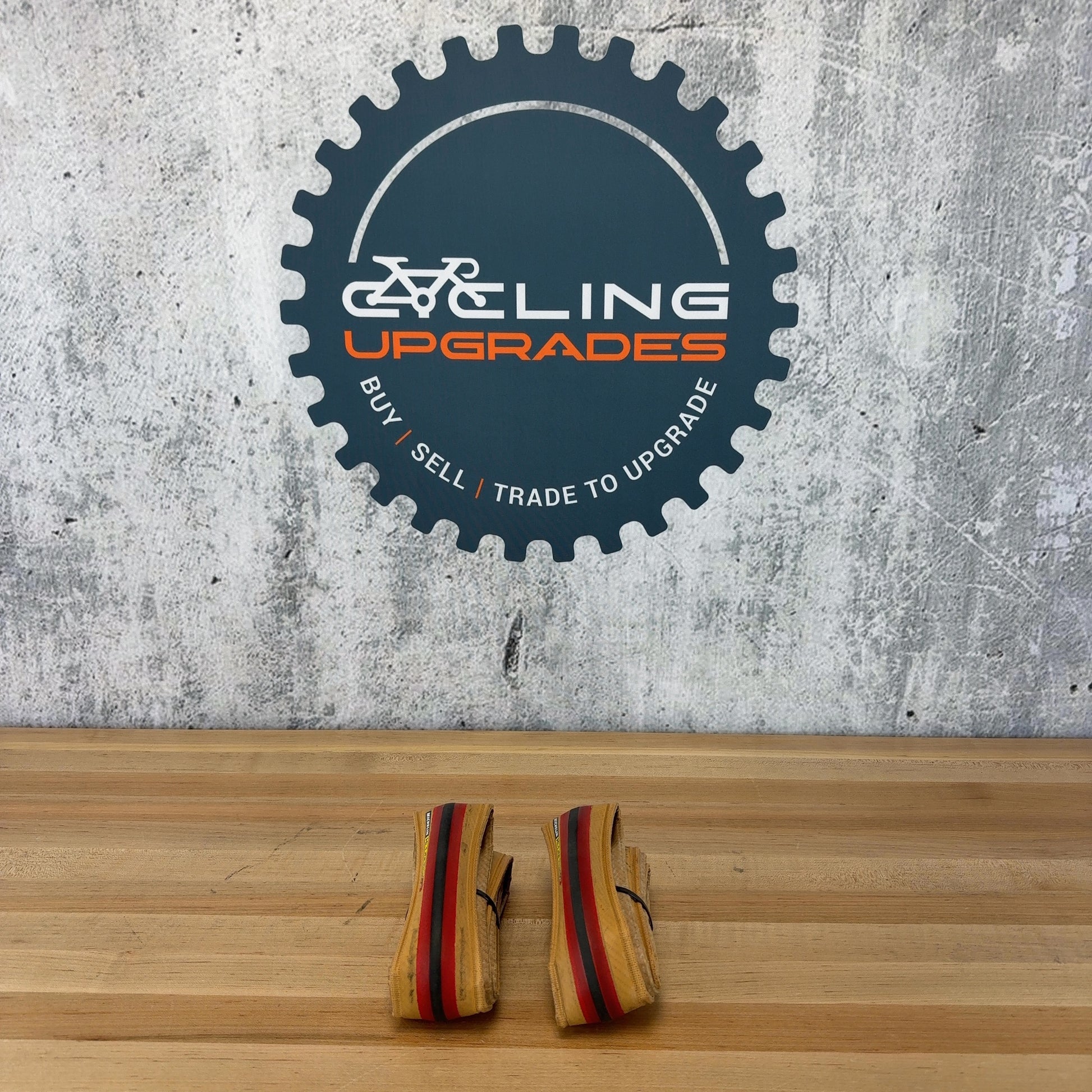 Ridden Once! Michelin Hi-Lite Prestige 23mm Vintage Bike Pair Tires 443g