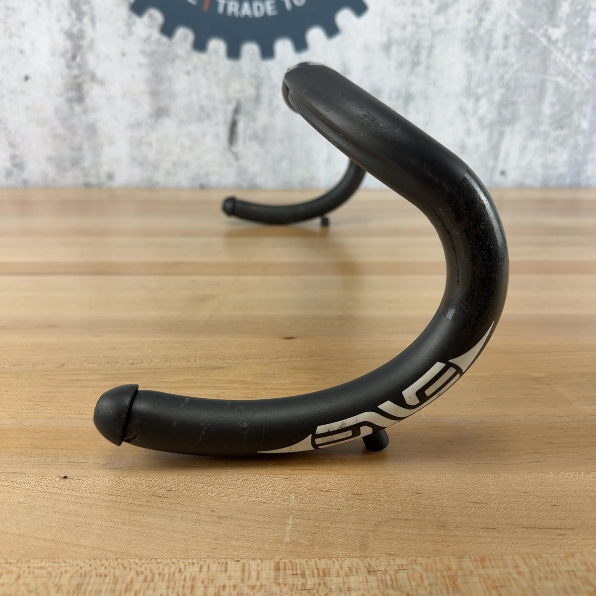Enve Road Compact 44cm 31.8mm Carbon Black 79mm Reach Road Bike Handlebar 207g — photo 6 of 11