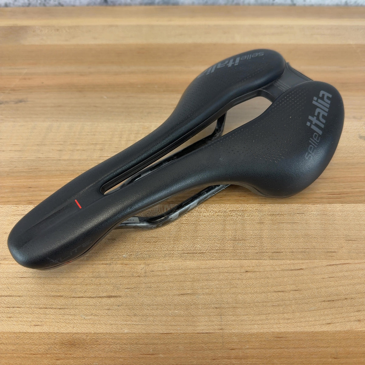 Low Mile! Selle Italia Flite Boost 7x9mm Oval Rails 135mm Bike Saddle 159g