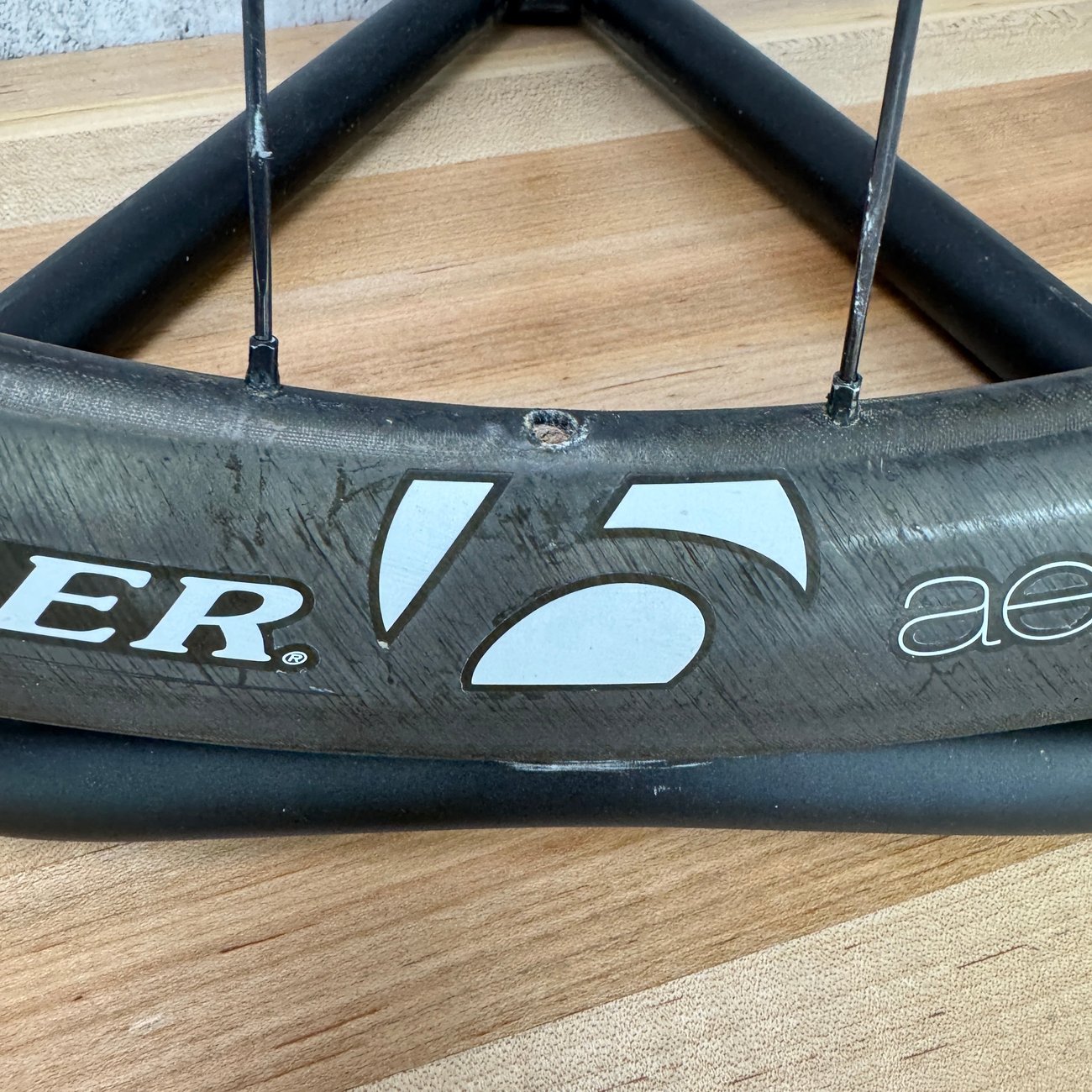 Bontrager Aeolus 5 Carbon Clincher Wheelset 700c Rim Brake 1633g