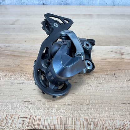 Low Mile! Shimano Ultegra RD-R8000 11-Speed Rear Derailleur