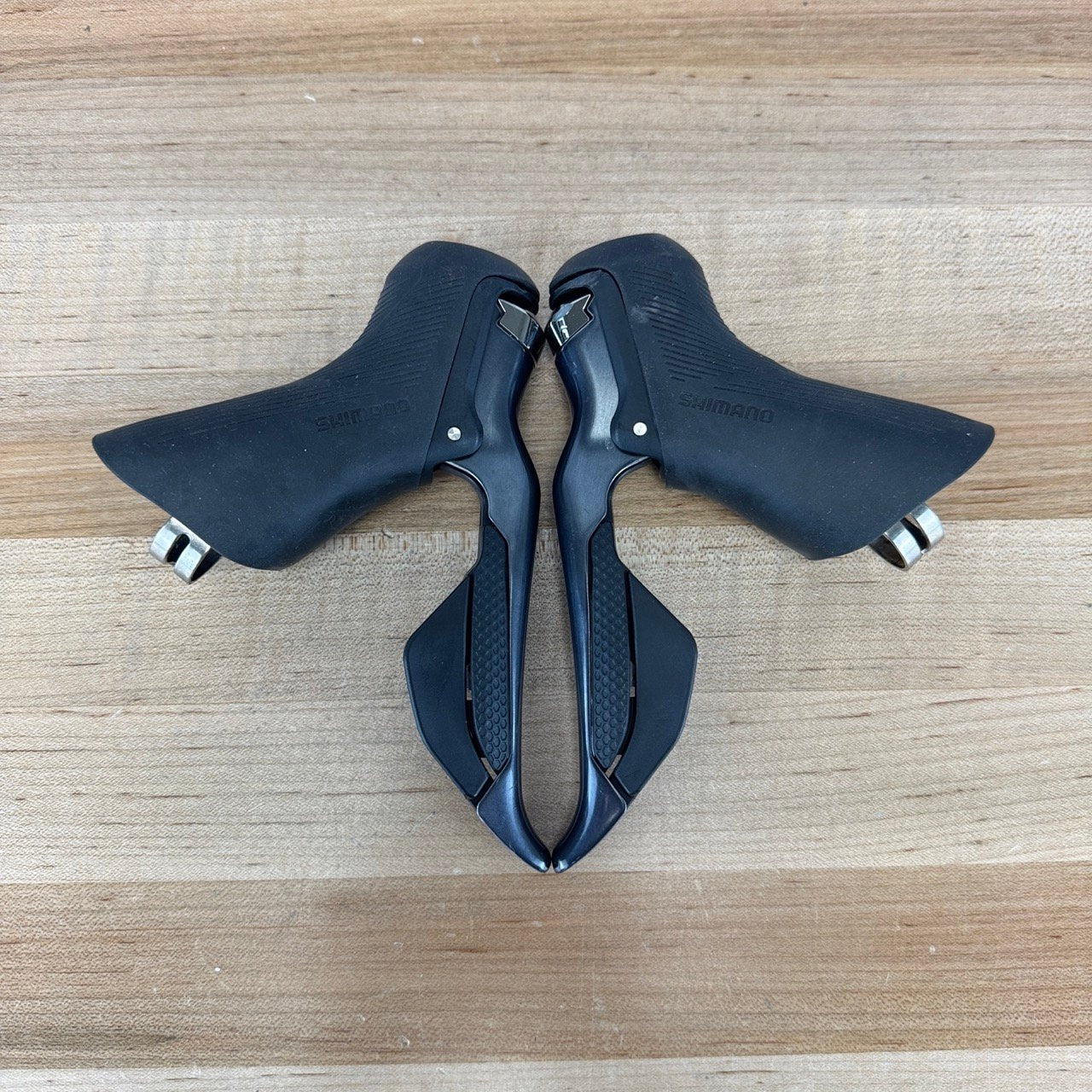 Shimano Ultegra ST-R8150 Di2 12-Speed Rim Brake Shifters