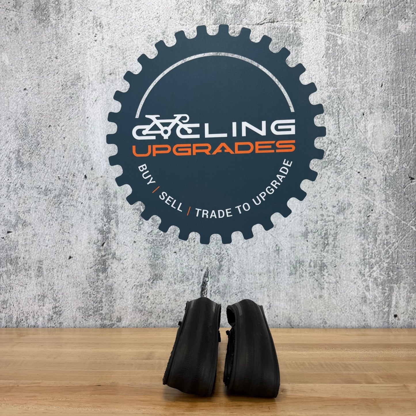 Light Use! Pair Specialized S-Works Turbo T2/T5 28mm Tubeless Road Bike Tires