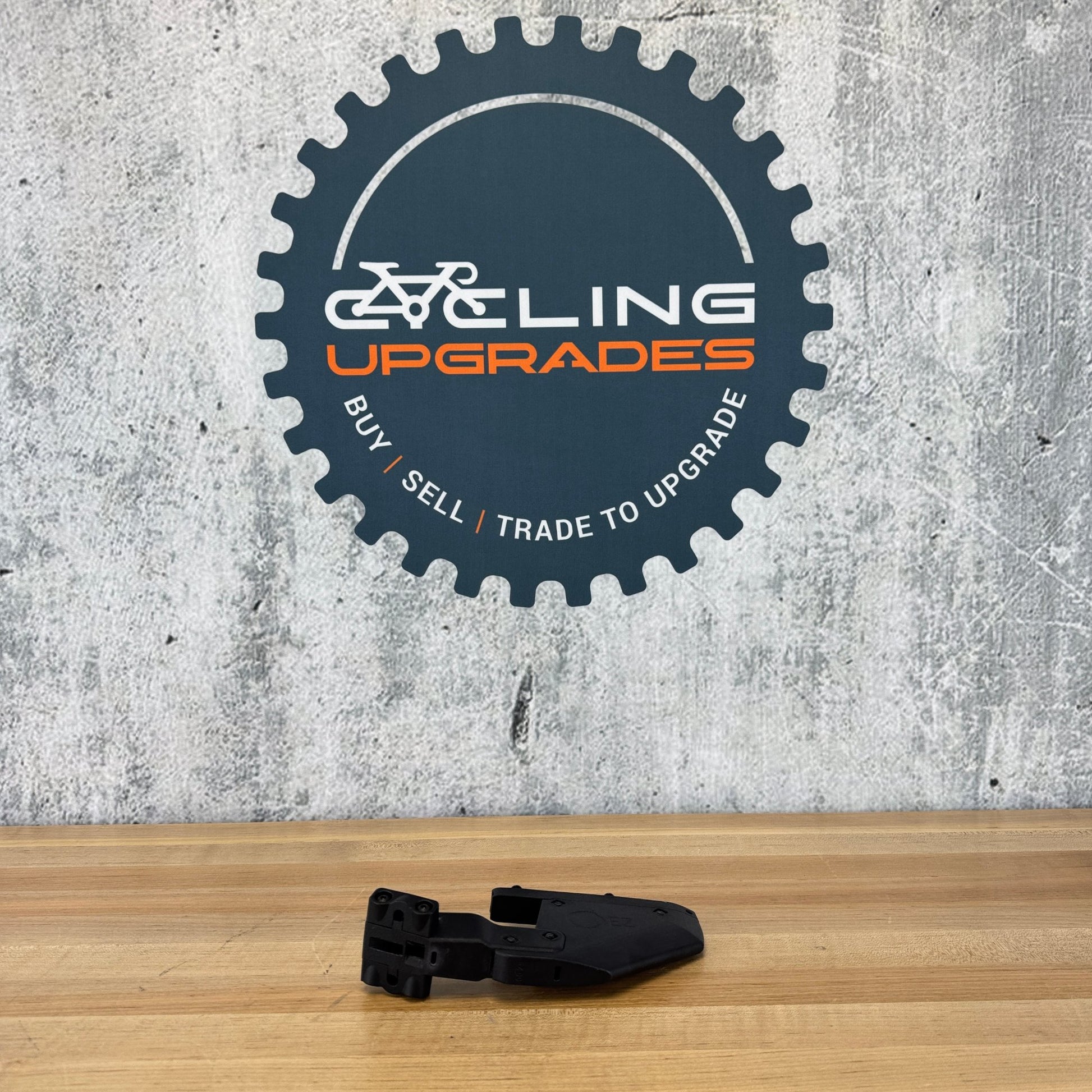 Low Mile! EZ Hydro Gains Universal Rail Mount Single Bottle Aero Saddle Mount