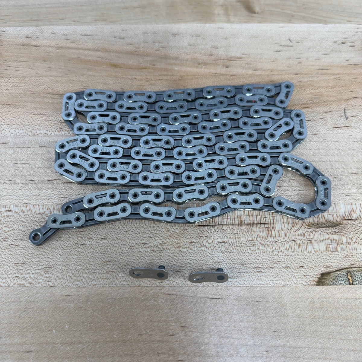 Low Mile! SRAM Red AXS Flattop E1 12/13 Speed Silver 116 Links Bike Chain — photo 1 of 3