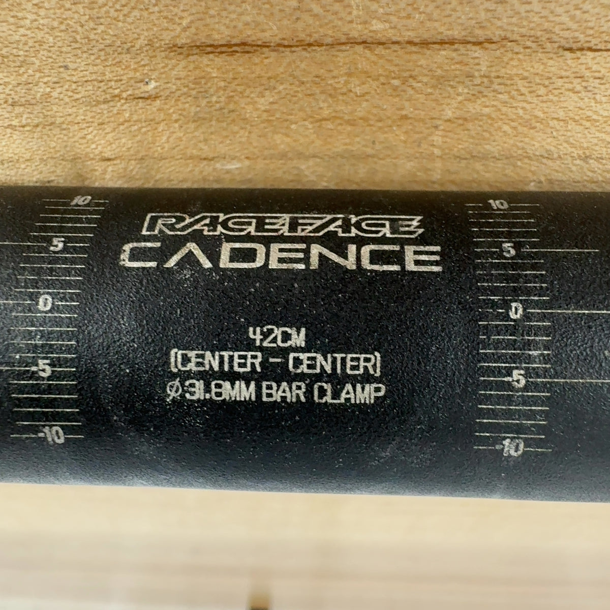 Race Face Cadence 42cm 31.8mm Round Drop Bar Bike Handlebar 293g