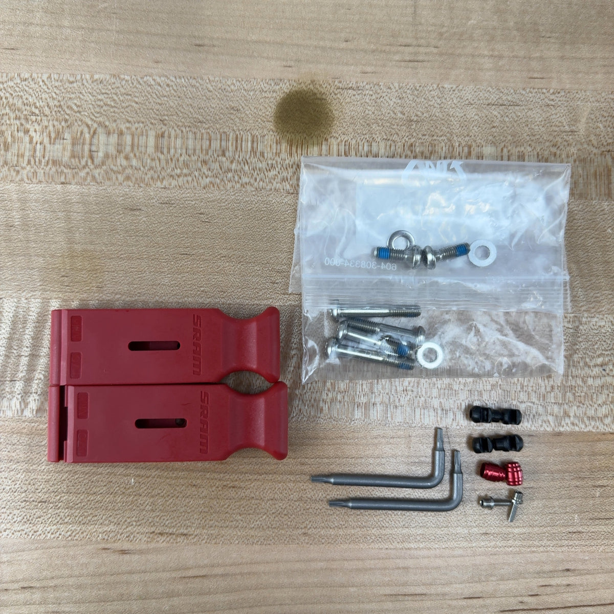 New Take Off! SRAM Force AXS E1 12/13-Speed Electronic Shifters w/ Calipers 853g — photo 5 of 5