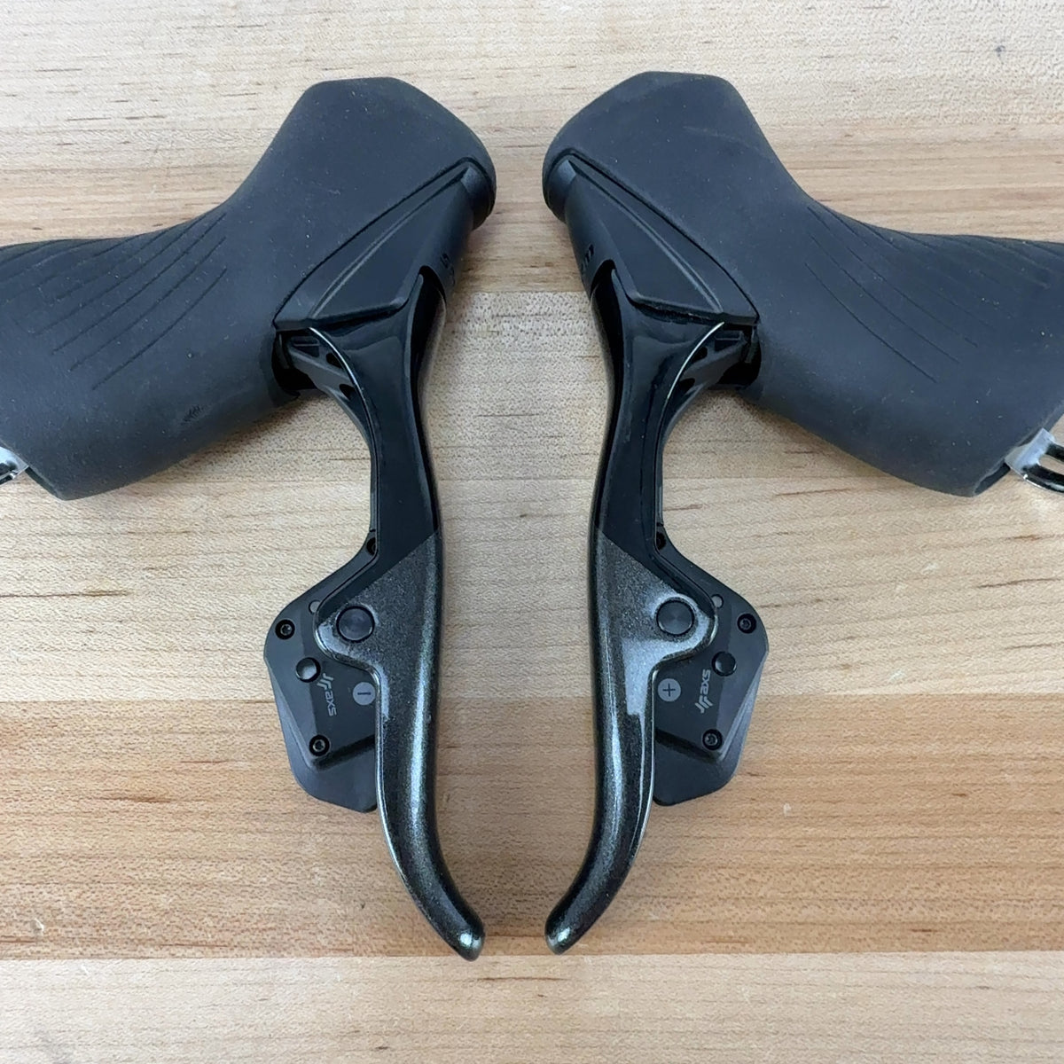 Low Mile! SRAM Force AXS D2 12-Speed Disc Brake Electronic Shifters w/ Calipers — photo 5 of 8