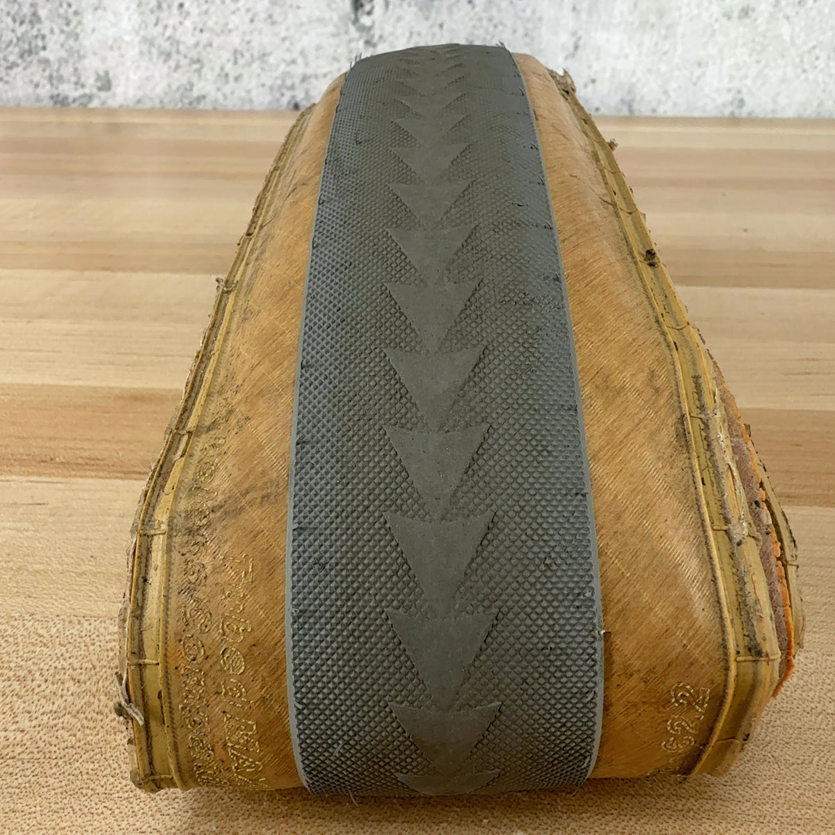 Pair Ultradynamico CAVA Race 700c x 33.?? Gray/Amber Tubeless Road Bike Tires — photo 7 of 8