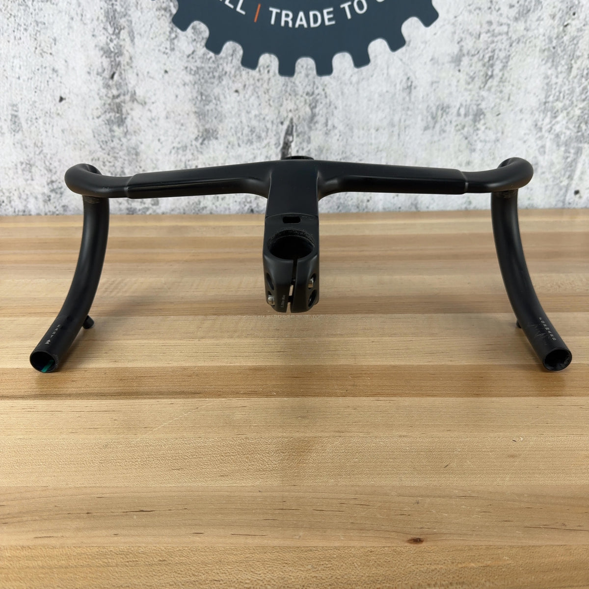 Light Use Bontrager Madone SLR Gen 7 39/42cm x 120mm Carbon Integrated Handlebar