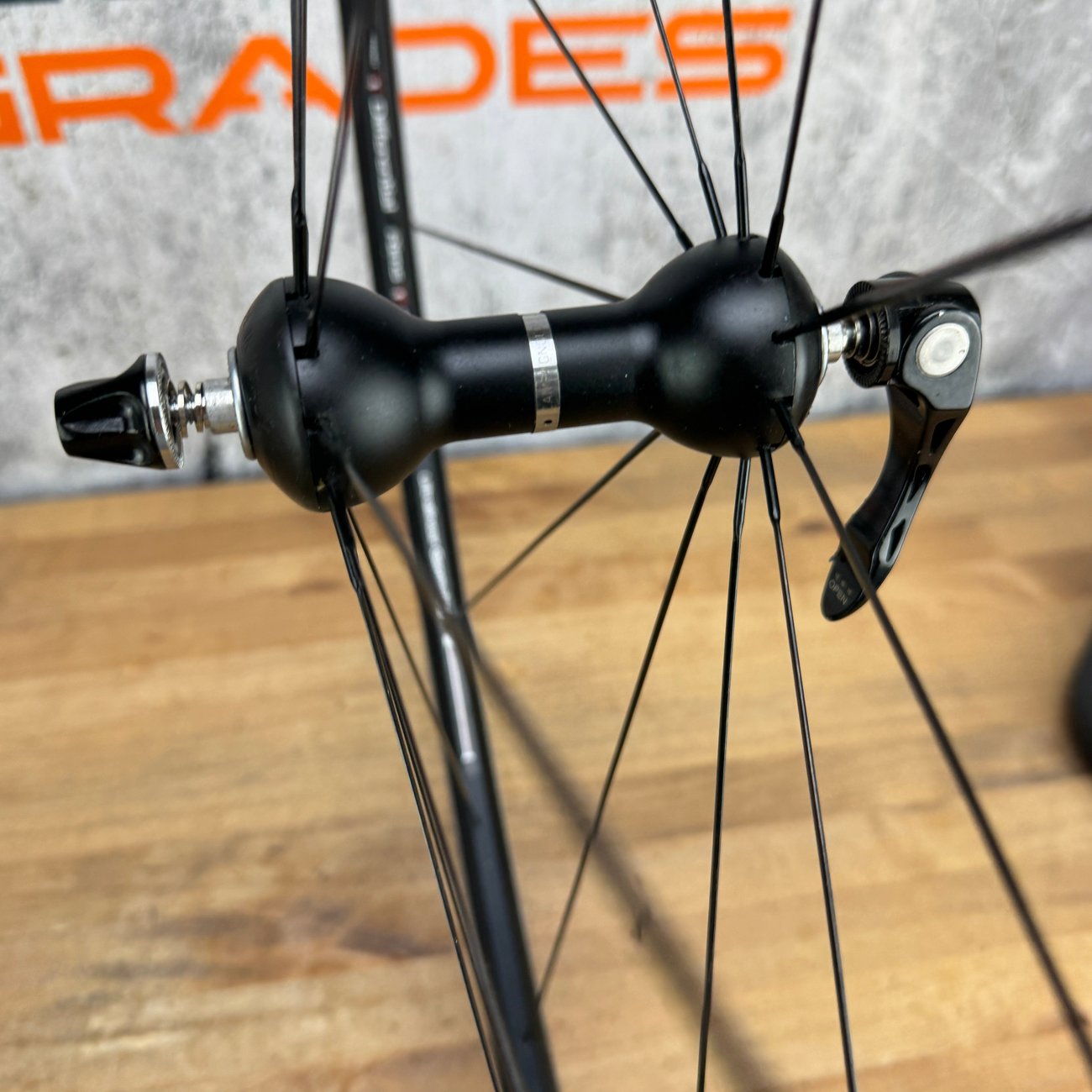 Campagnolo Neutron Asymetric Alloy Clincher Road Bike Wheelset