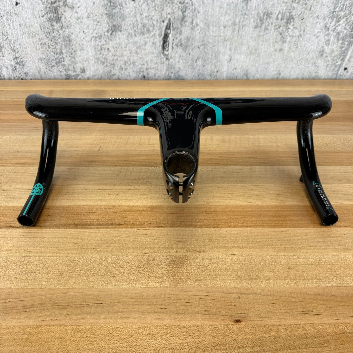 Low Mile! Chapter2 MANA 2 Aqua + Black 42cm 110mm Carbon Integrated Handlebar