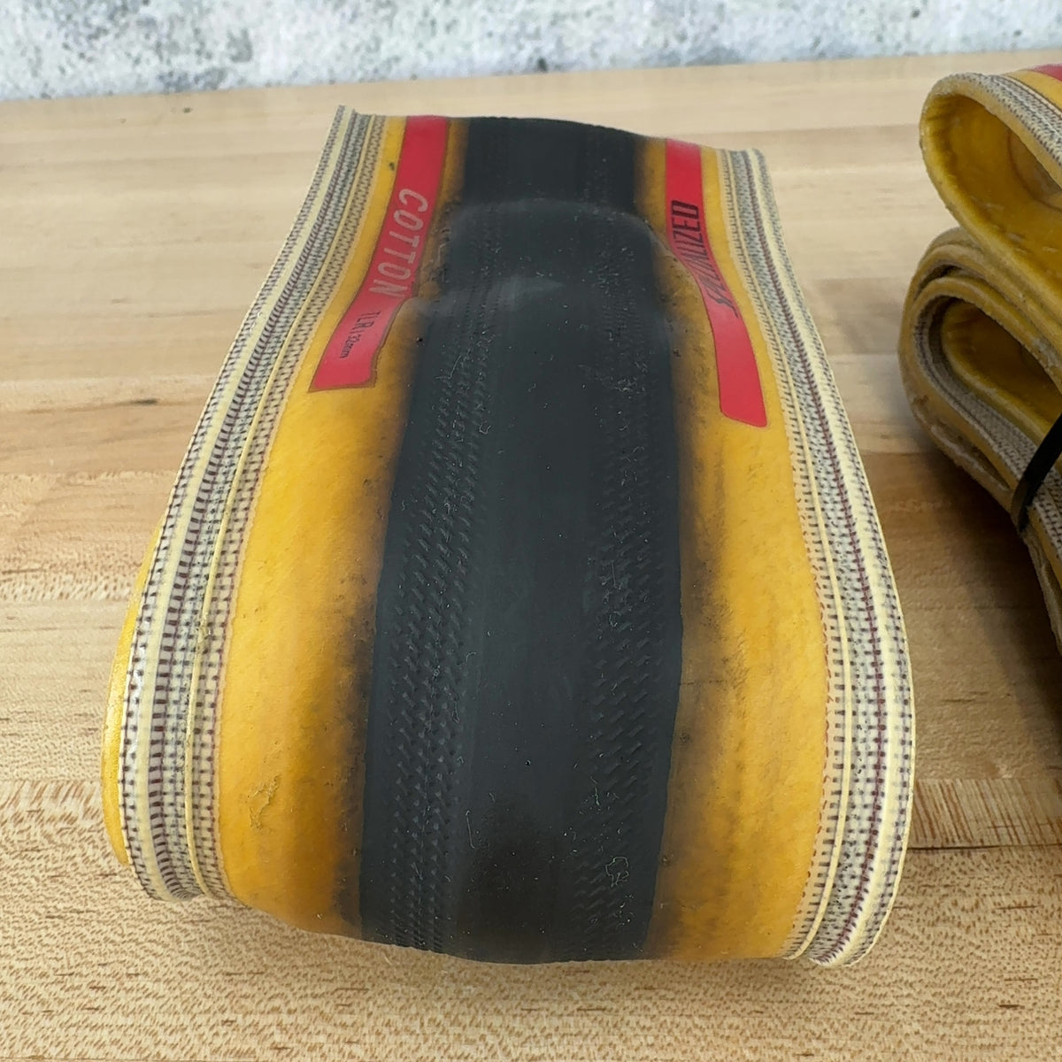 Low Mile! Pair Specialized Cotton TLR 32mm 700c Tubeless Tanwall Tires
