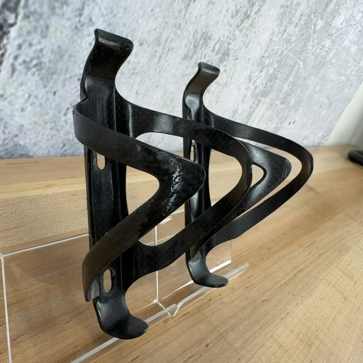 Supacaz Fly Cage Carbon Cycling Water Bottle Cages Black 49g — photo 3 of 5