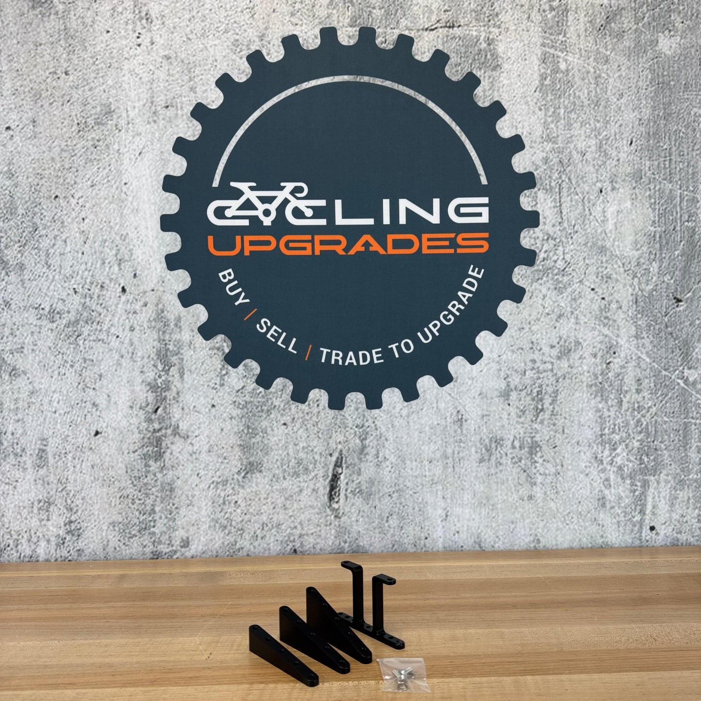 Low Mile! Tririg BTA Bottle Mount Riser With BTA Spacer Kit Alloy TT Cockpit