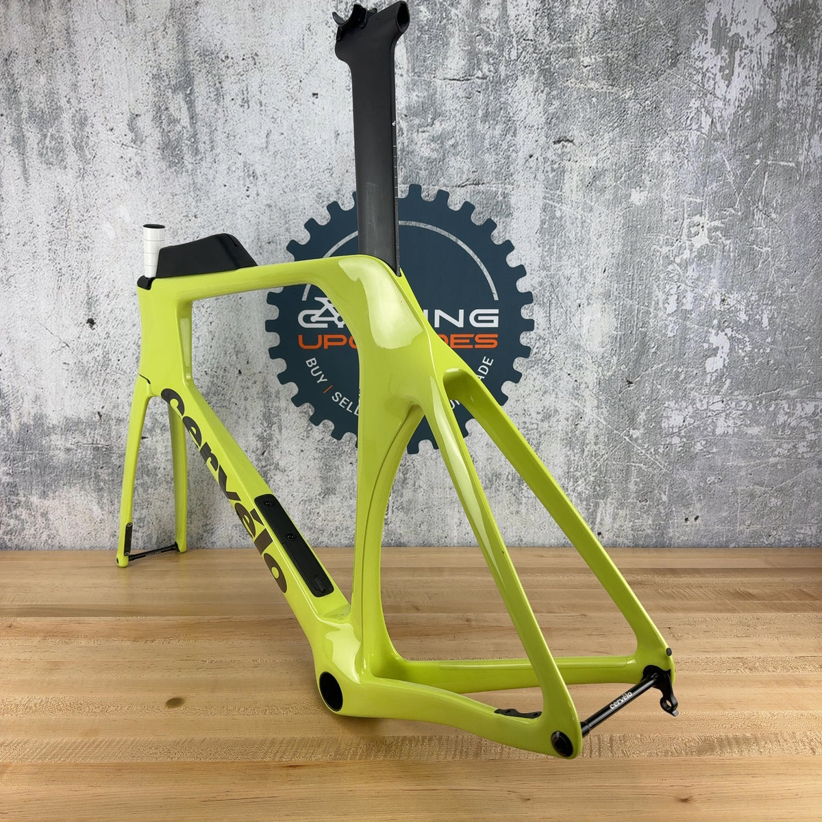Light Use! 2025 Cervelo P-Series 58cm TT/Triathlon Paris Green Frameset 500 Made