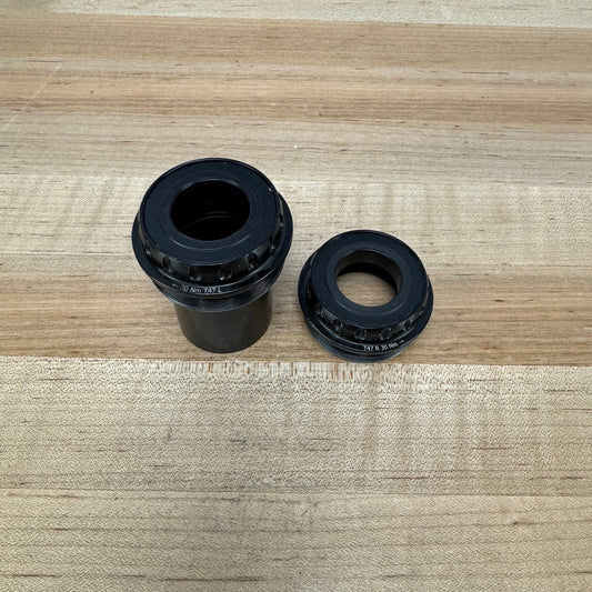 Ceramicspeed T47/68 Outboard for Shimano 24mm Spindle Threaded Bottom Bracket