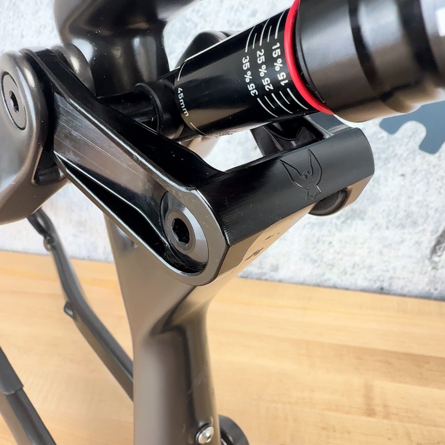 Low Mile! 2025 Allied BC40 XL Carbon 29" 120mm Boost UDH SIDLuxe MTB Frame