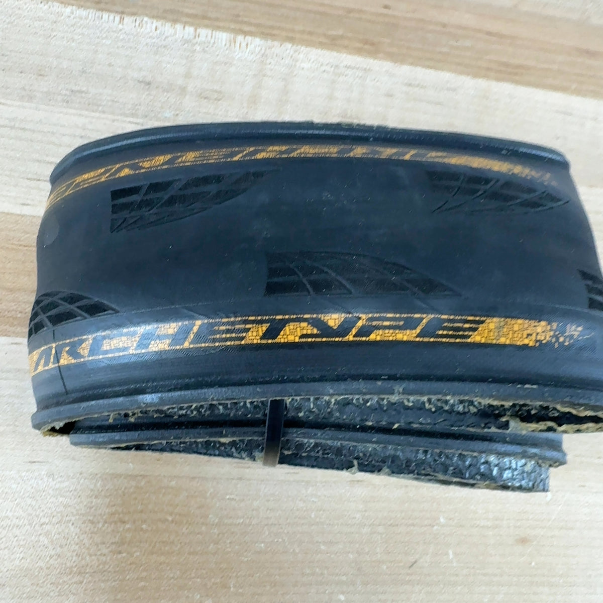 Light Use! Continental Archetype 700c x 30mm Tubeless Single Road Bike Tire 283g