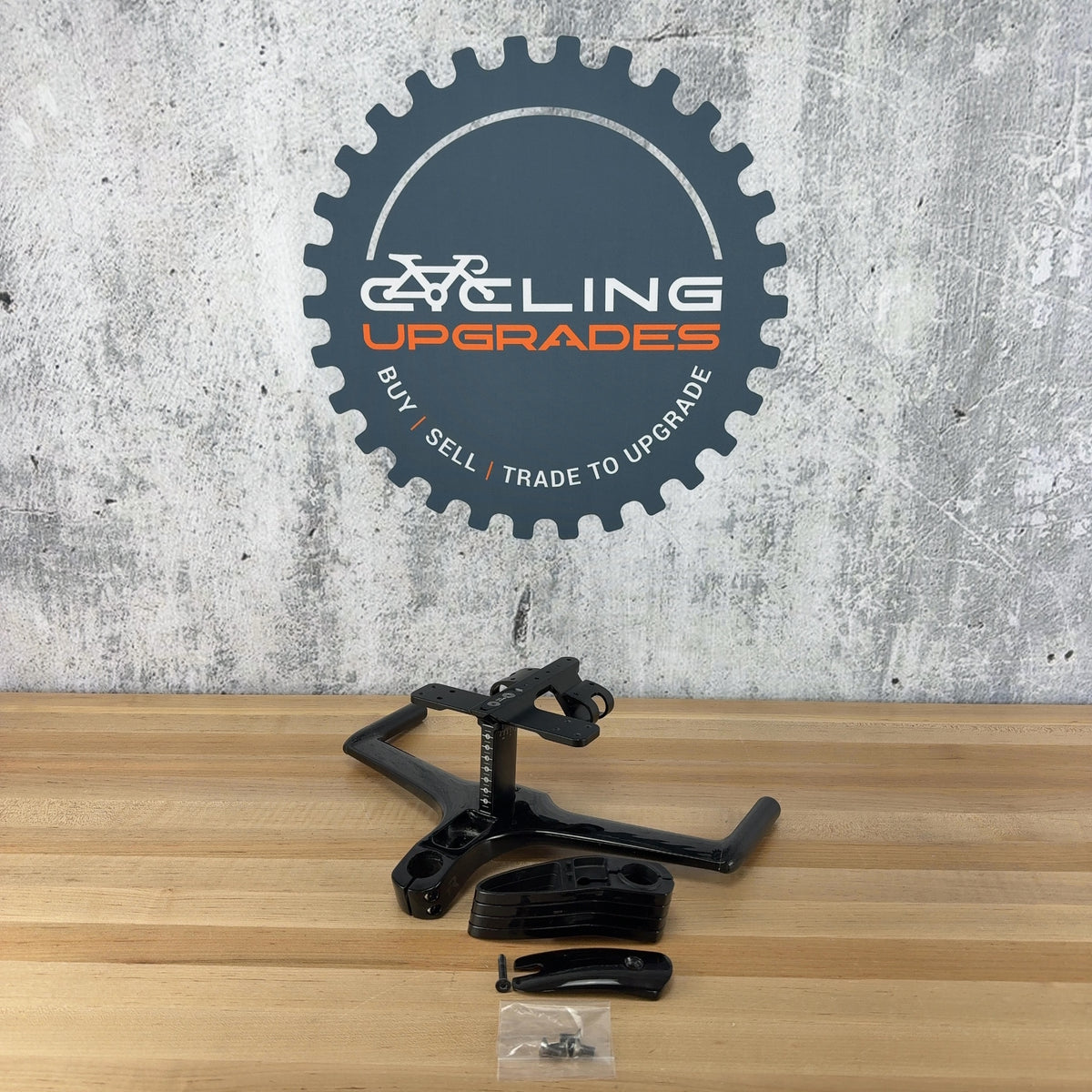 Light Use! Tririg Alpha Prime Carbon Aerobar Monopost + Dragonfly TT Cockpit