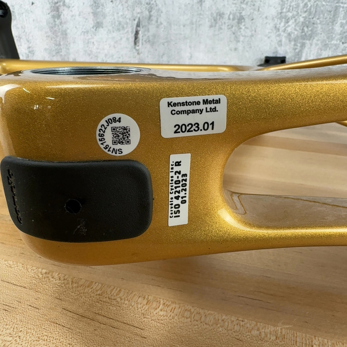 Mint! Cervelo Soloist 56cm Gold Dust Disc Brake Carbon Road Bike Frameset 2840g