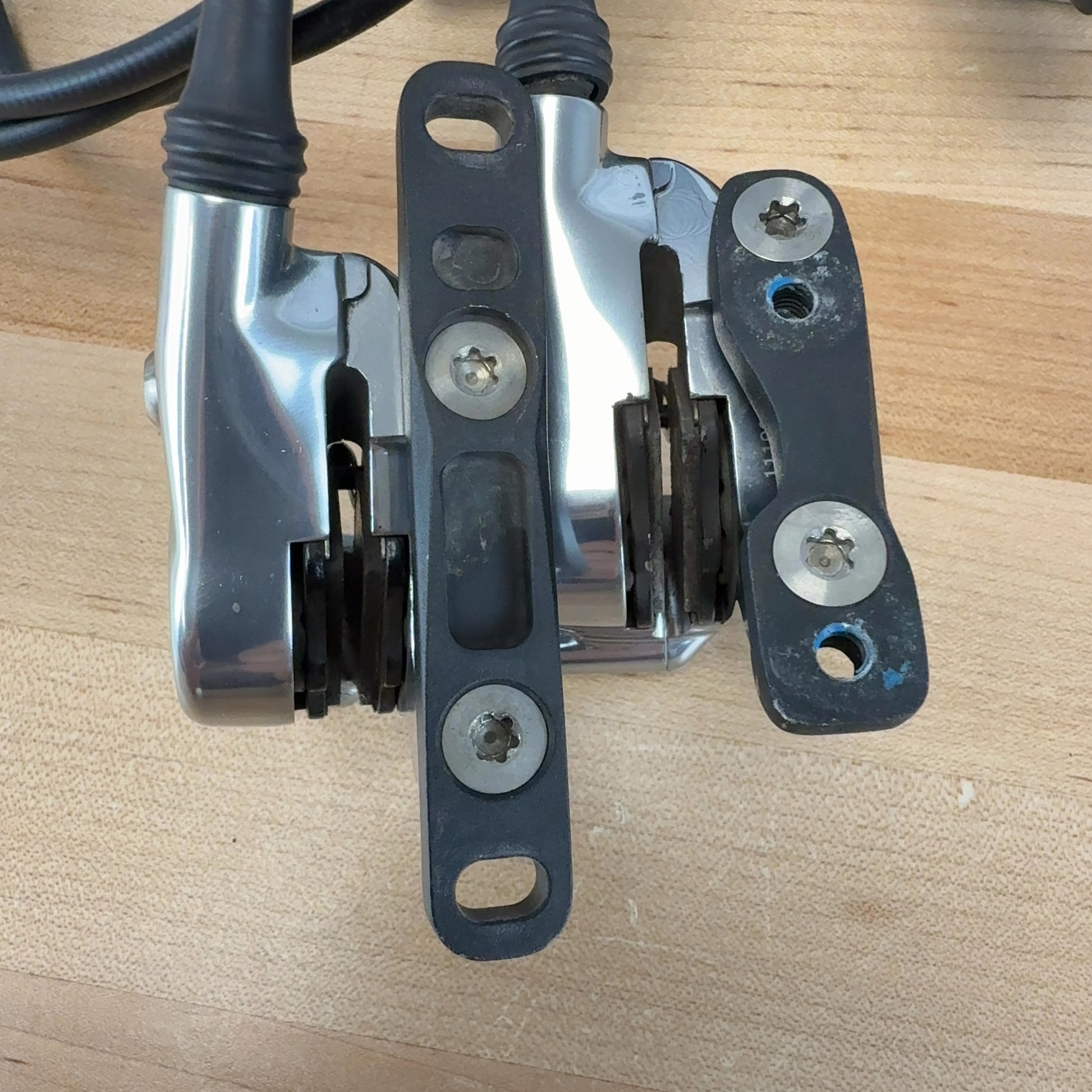 SRAM Red AXS D1 12-Speed Shifters w/ Red D1 Disc Brake Calipers 560g