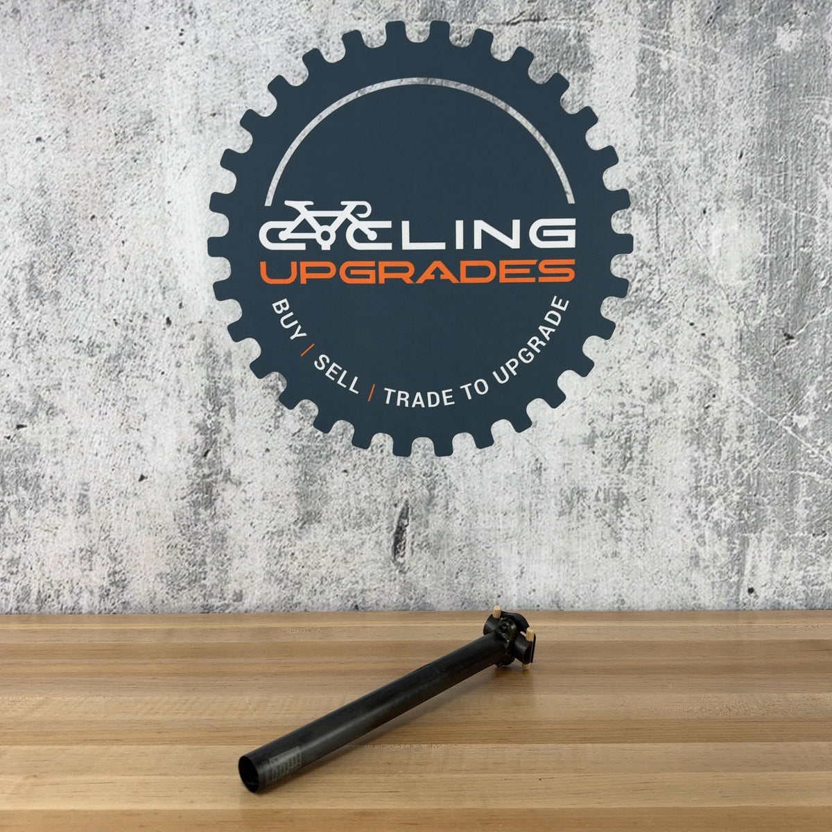 MCFK Carbon Straight 27.2mm x 320mm Light Weight Zero Offset Bike Seatpost 130g