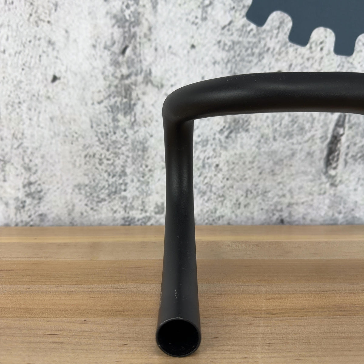 Light Use! Specialized Hover Expert 40cm 31.8mm Round Drop Bar Handlebar 273g