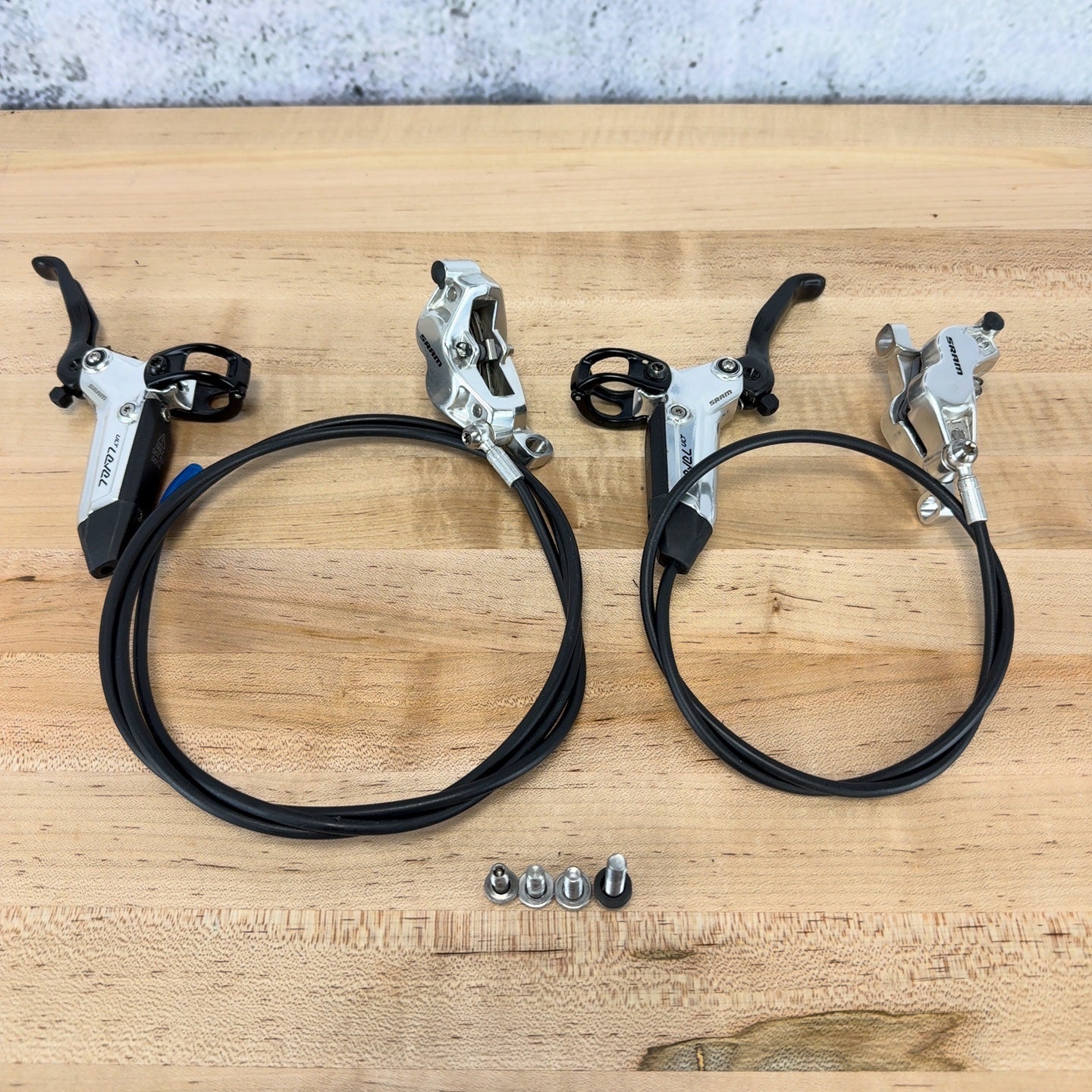 Low Mile! SRAM Level Ultimate Stealth 4-Piston MTB Brakeset