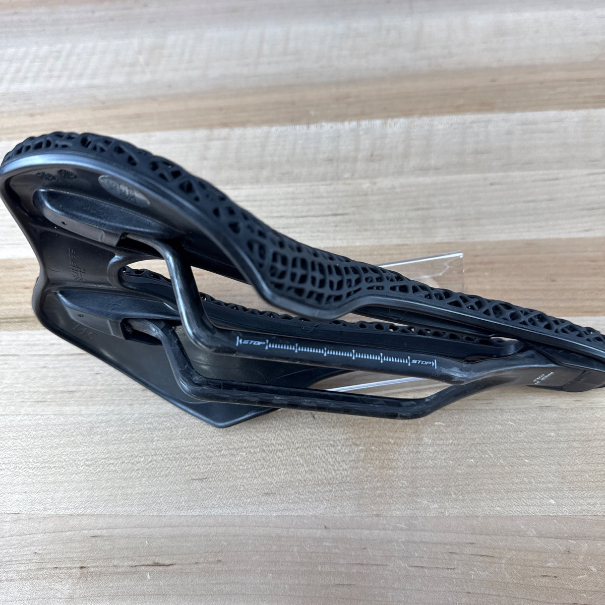 Light Use! Enve x Selle Italia SLR Boost 3D Kit Carbonio Superflow 145mm Saddle — photo 9 of 9