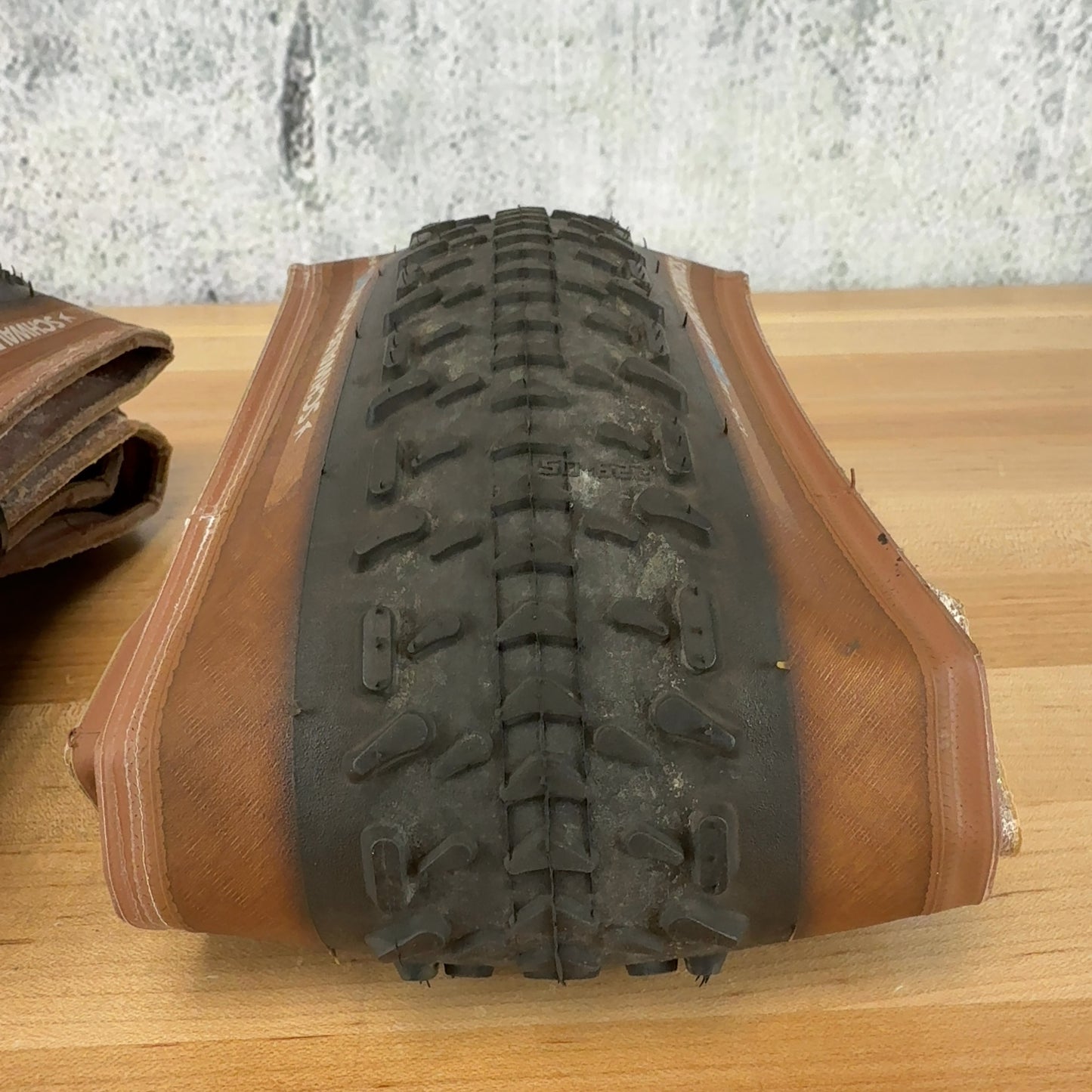 Low Mile! Schwalbe G-One RX Pro 700 x 50mm Tubeless Tanwall Gravel Pair Tires