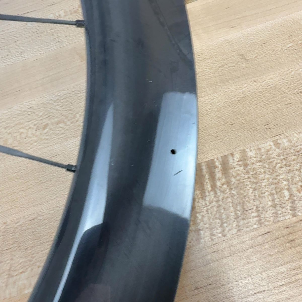 Low Mile! Black Inc 48|58 Carbon Tubeless Gloss Bike Wheelset 700c 1335g — photo 13 of 13