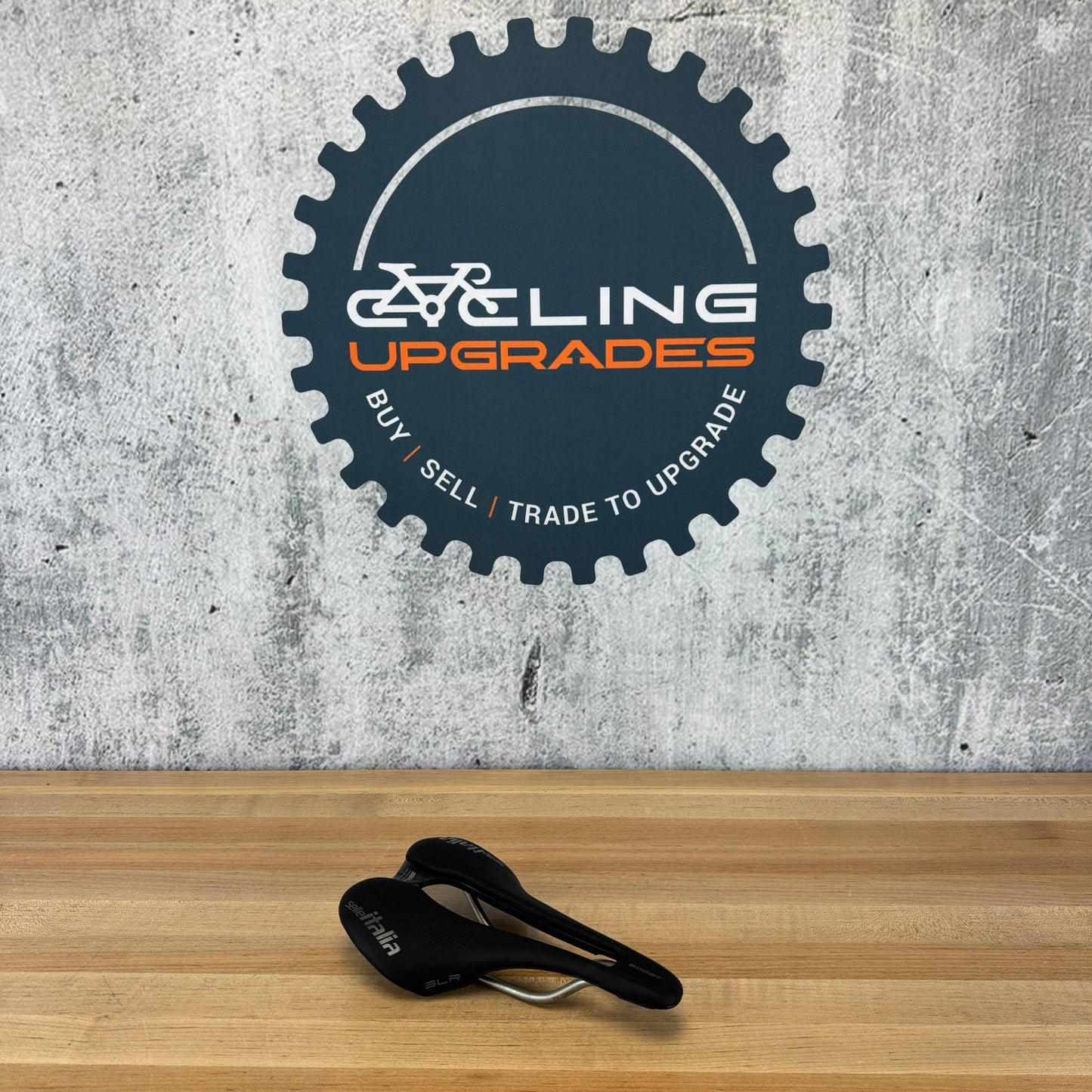 Low Mile! Selle Italia SLR Boost Ti 316 Superflow 145mm Ti 316 Rails Saddle 170g