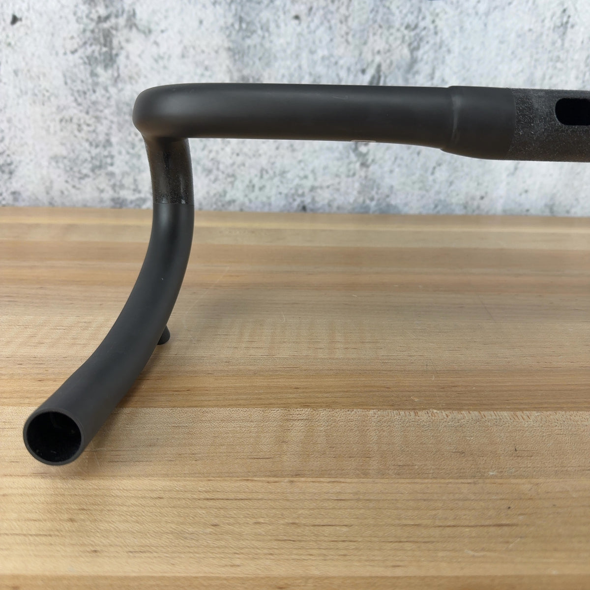 New Take Off! Allied HB10 38/42cm 70mm Reach 31.8mm Carbon Handlebar MSRP $200 — photo 6 of 12