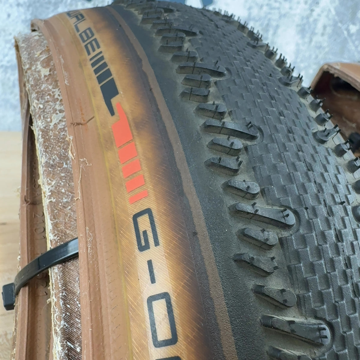 Light Use! Pair Schwalbe G-One RS Pro 700x45mm Gravel Tires ADDIX RACE Tanwall — photo 4 of 9