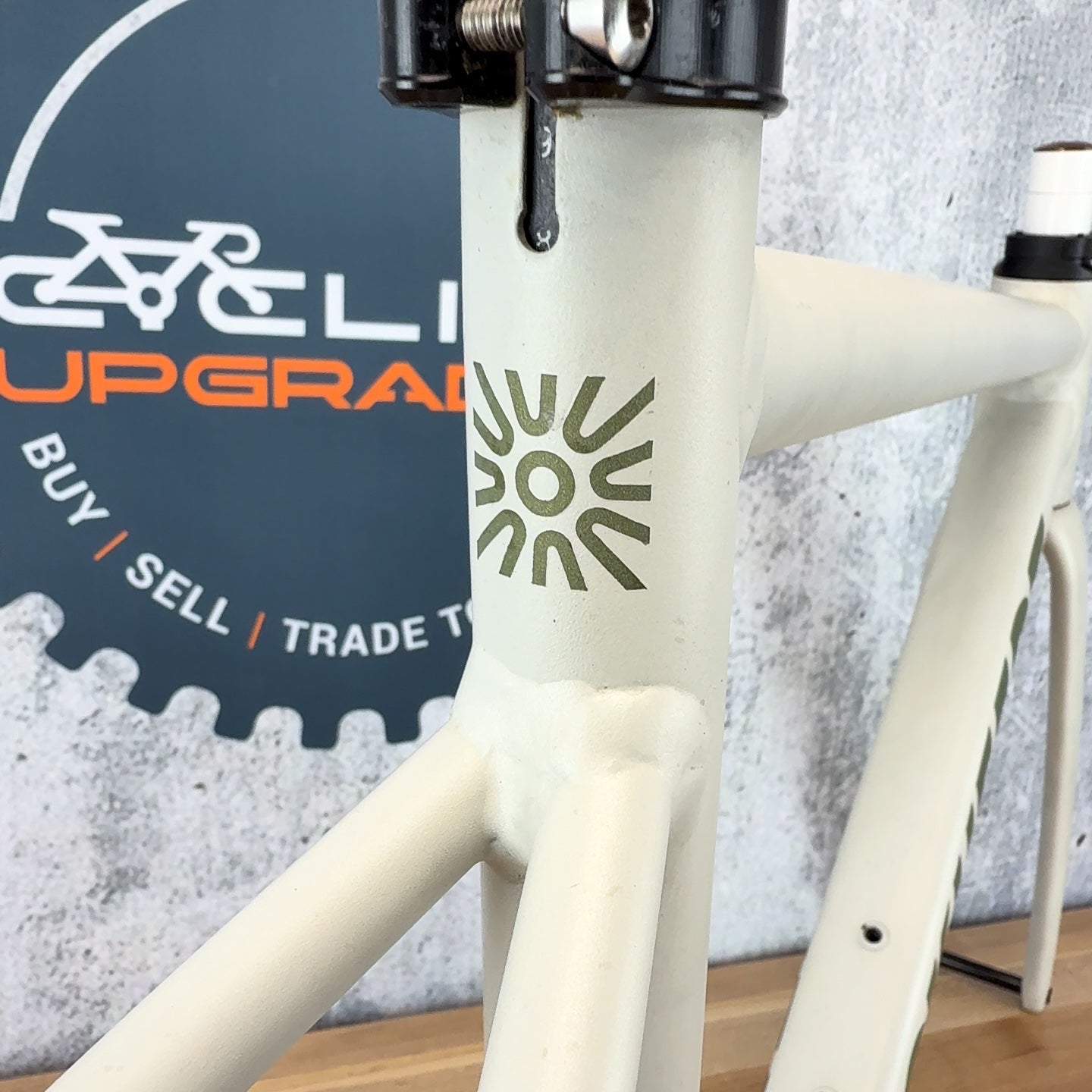 Low Mile! 2025 Blackheart Road AL Aluminum Disc Brake FSA ACR Frameset