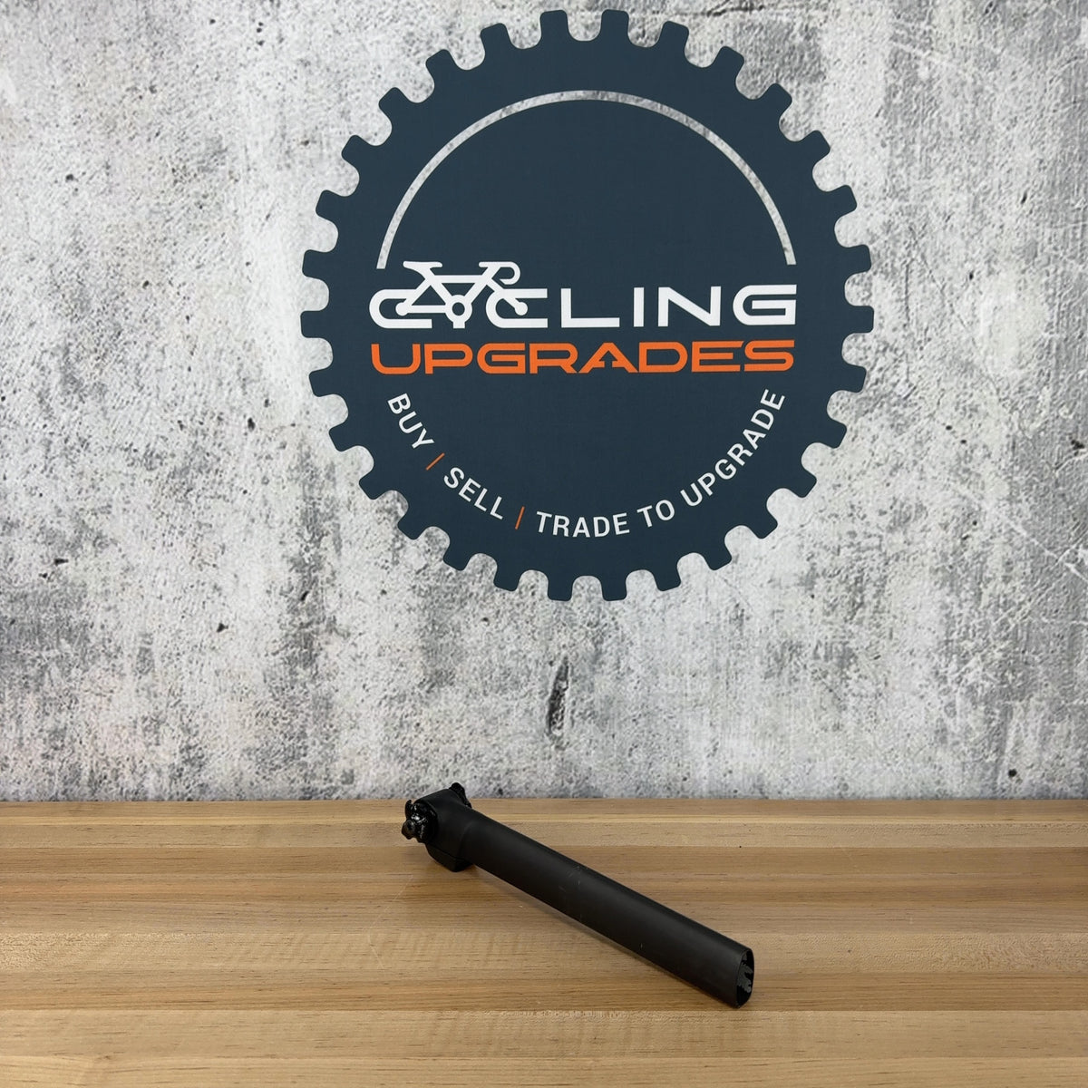 Low Mile! Specialized S-works Tarmac SL7  7x7mm 300mm x 0mm Carbon Seatpost 182g — photo 2 of 7