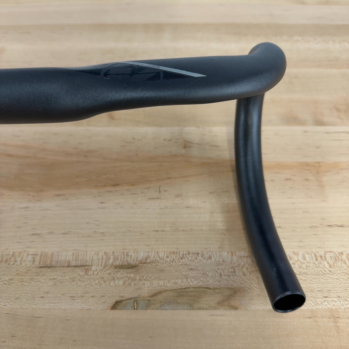 Vision Trimax Aero 40cm 31.8mm Alloy Drop Bar Bike Handlebar 295g — photo 9 of 11