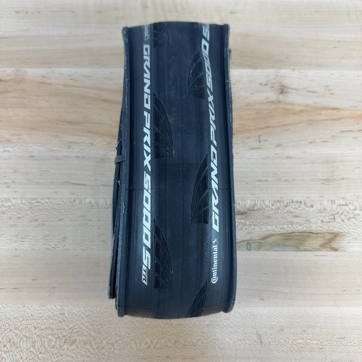 Low Mile! Single Continental Grand Prix 5000 S TR 700c x 32mm Tubeless Road Tire — photo 1 of 3