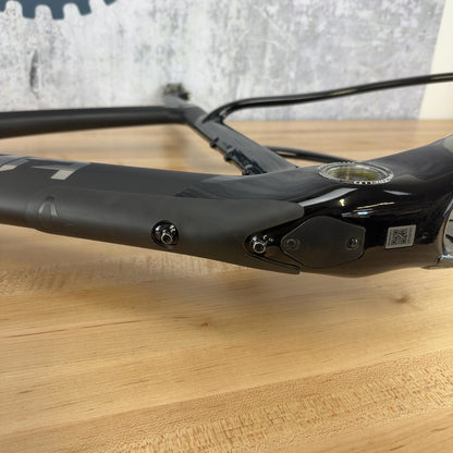 Light Use! 2026 Pinarello Dogma GR 530 Gravel Black on Black Carbon Frameset