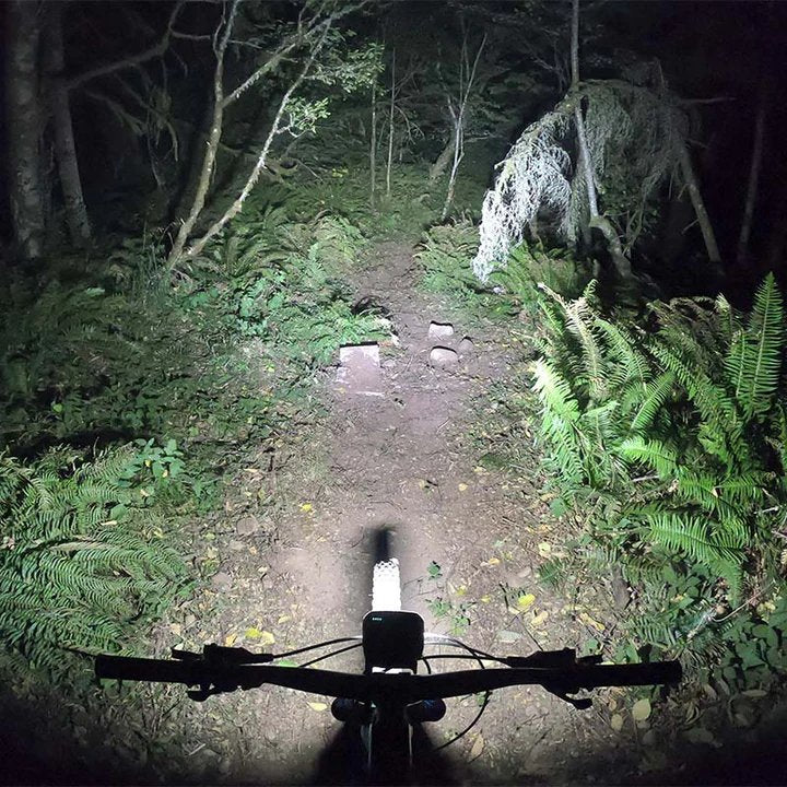 New! (Dealer Stock) Outbound Lighting Trail Evo Cycling Accessories