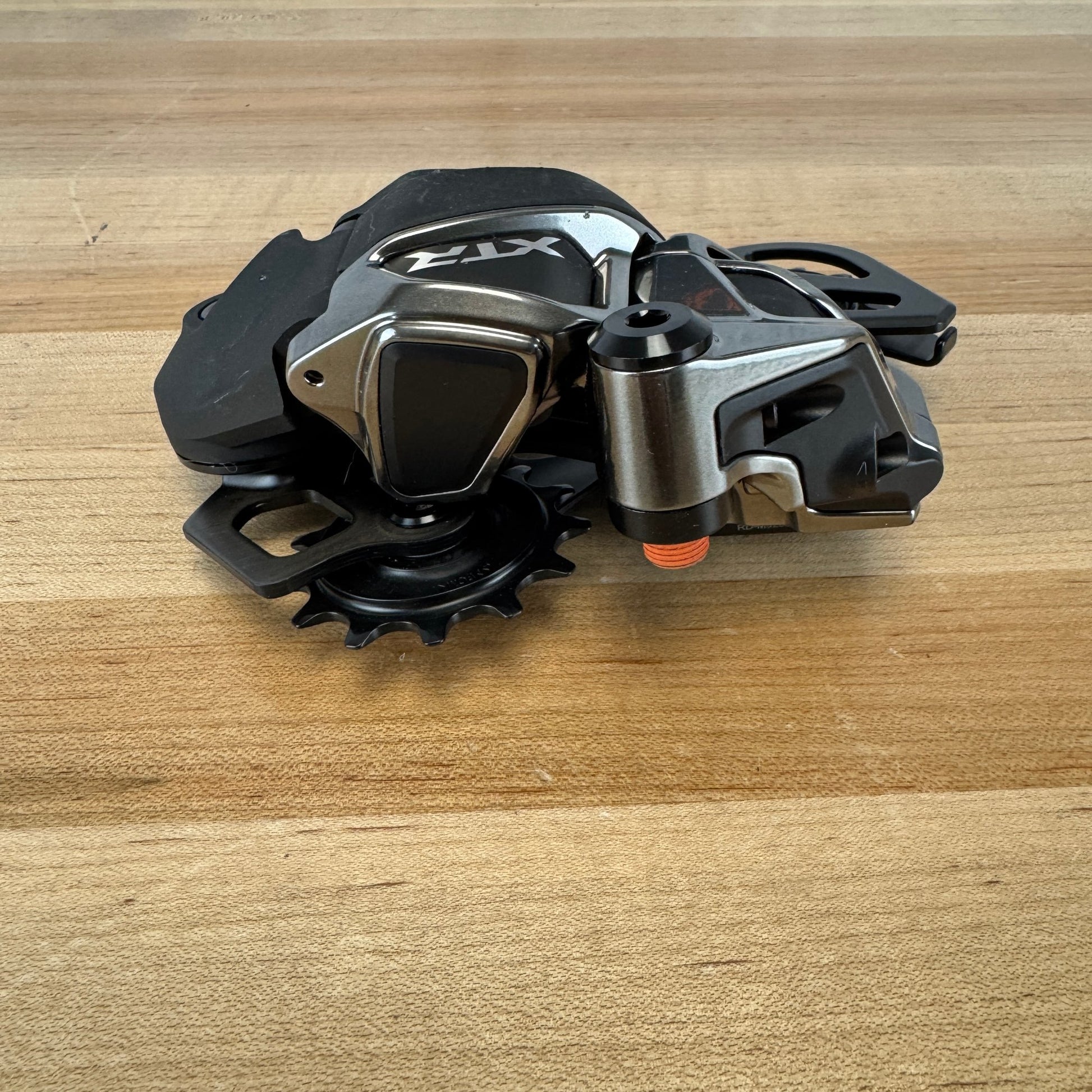 New Take Off! Shimano XTR RD-M9250 Di2 12-Speed SGS Rear Derailleur MSRP $665