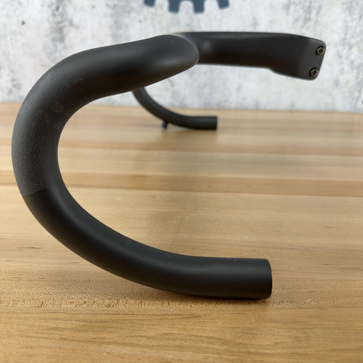 New Take Off! Roval Alpinist II Cockpit 40cm x 120mm Carbon Integrated Handlebar — photo 10 of 14