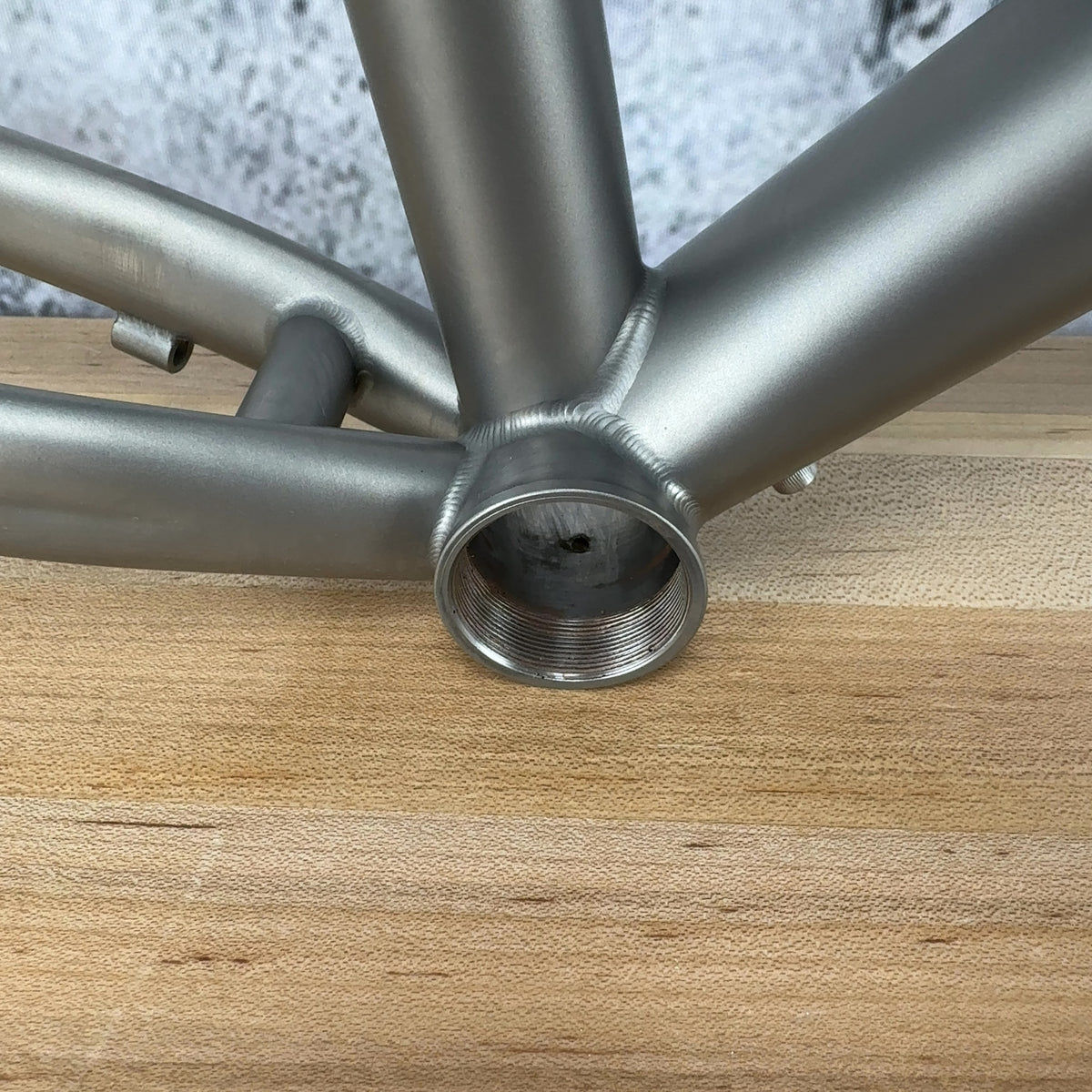 Low Mile! 2024 Mosaic GT-1 AR 59.7cm Titanium Columbus Futura Gravel Frameset — photo 11 of 17