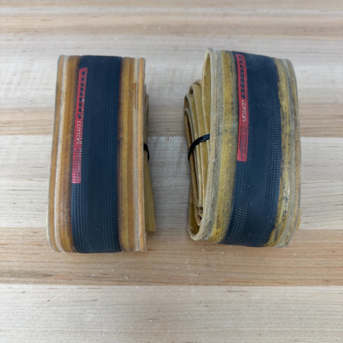 Pair Specialized Turbo Cotton Gumwall Gripton 700c x 24mm Road Tires 467g