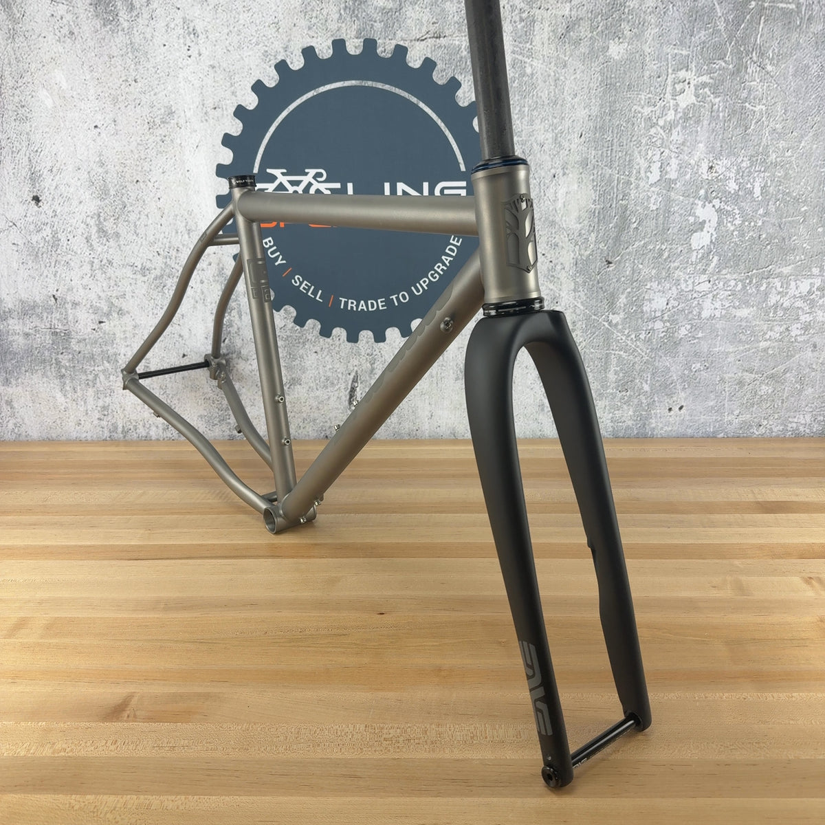 New! 2026 Mosaic GT-2 45 48cm Titanium Gravel Bike Frameset Enve Cane Creek 700c