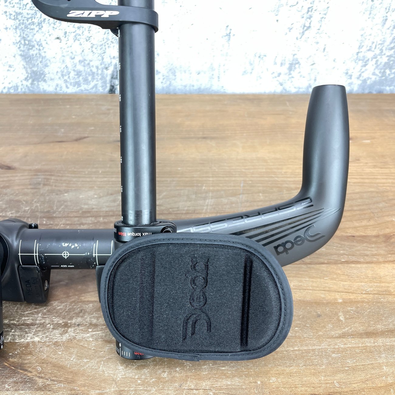 Deda Elementi Espresso TT Carbon 40cm Basebar 31.8mm + J-Bend