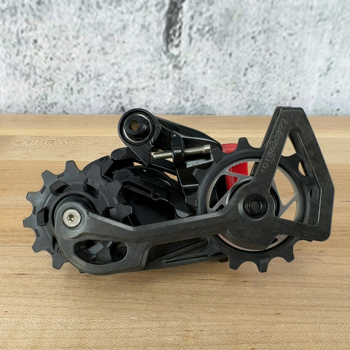 New Take Off! 2026 SRAM Force AXS E1 w/Battery Bike Rear Derailleur MSRP $375 — photo 3 of 7