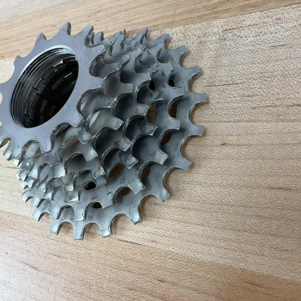 Shimano Dura Ace FH-7400-7 12-23 Vintage 7-Speed Bike Cassette 231g